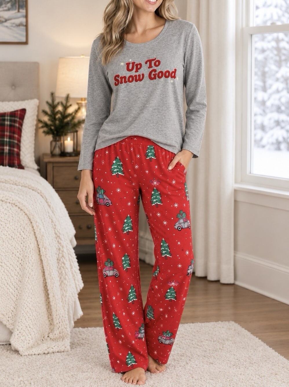 NWT Sleep Chic Womens Crew Neck Long Sleeve 2-pc Pajama Set Up to Snow Good XS/2